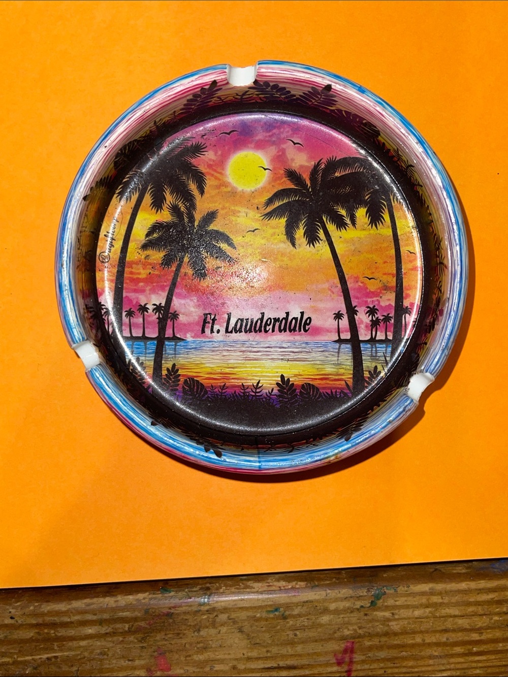 Ft. Lauderdale Sunset Palm Ashtray Pink Orange Yellow Blue vintage souvenir